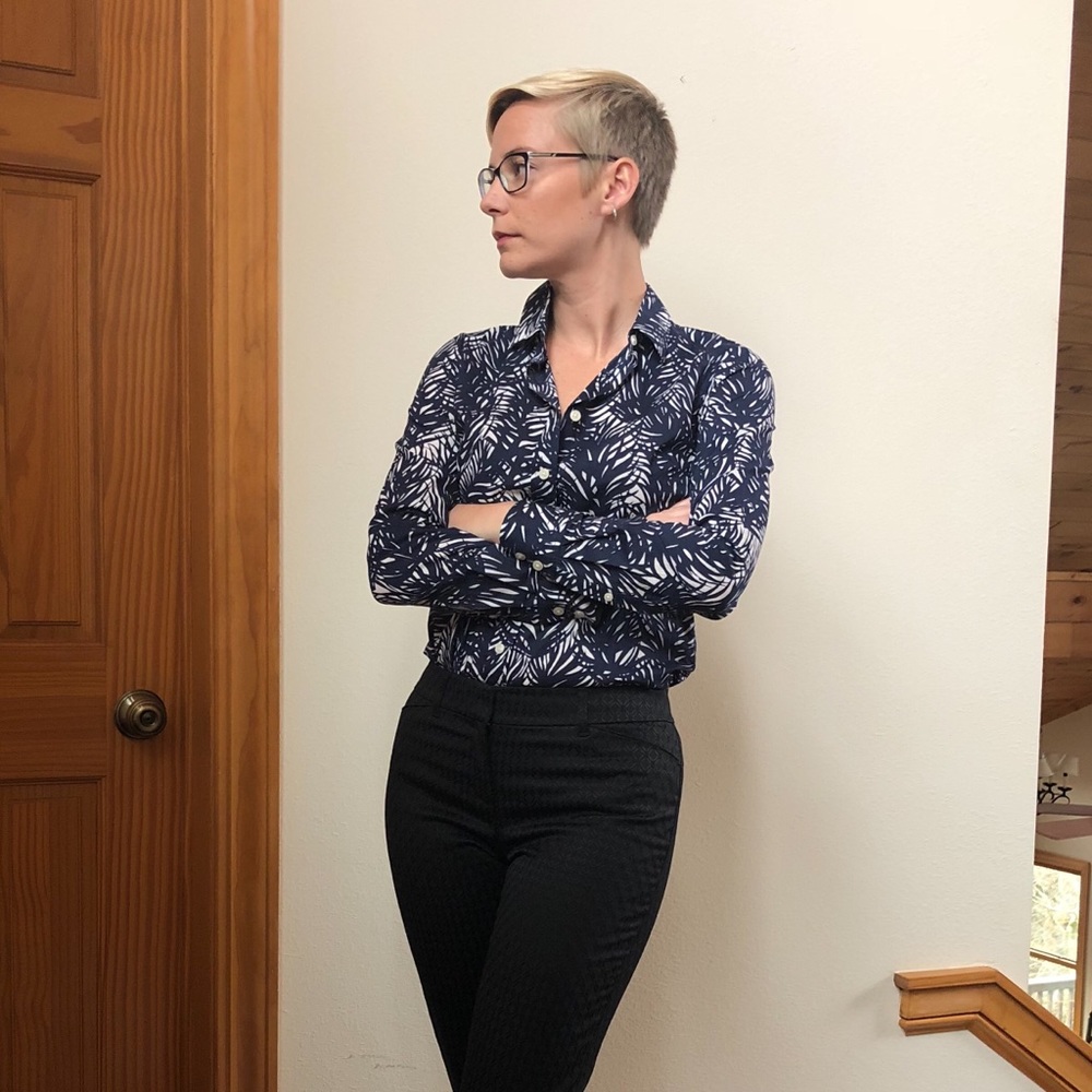 Navy Patterned Blouse - image 6